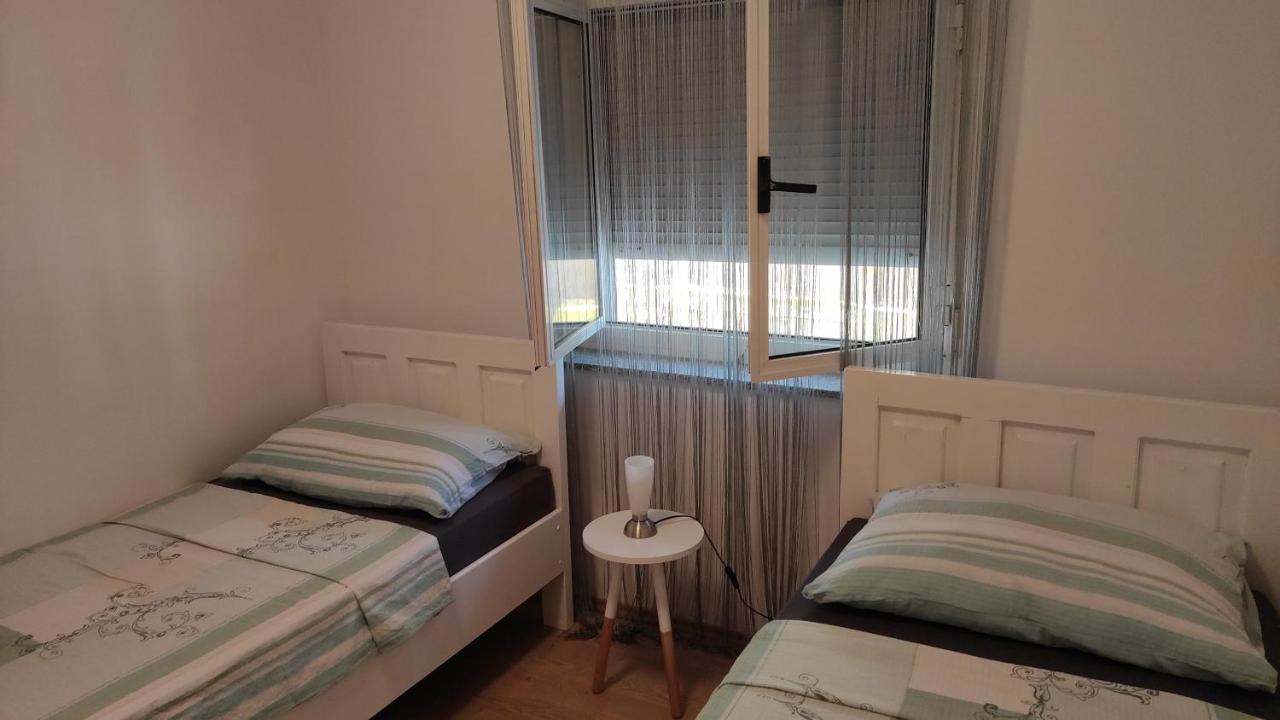 Apartmani Maslina Žuljana 外观 照片