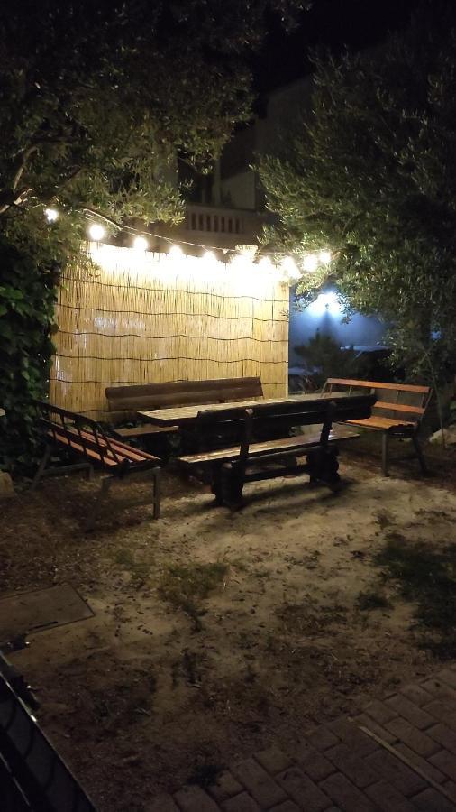 Apartmani Maslina Žuljana 外观 照片