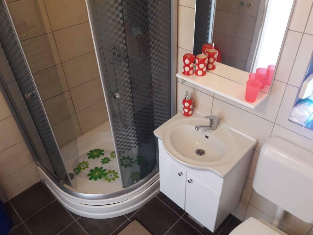 Apartmani Maslina Žuljana 外观 照片